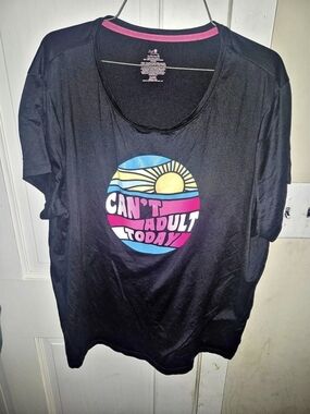 Sweet Treasures Graphic Short Sleeve Tee in Black Size XL